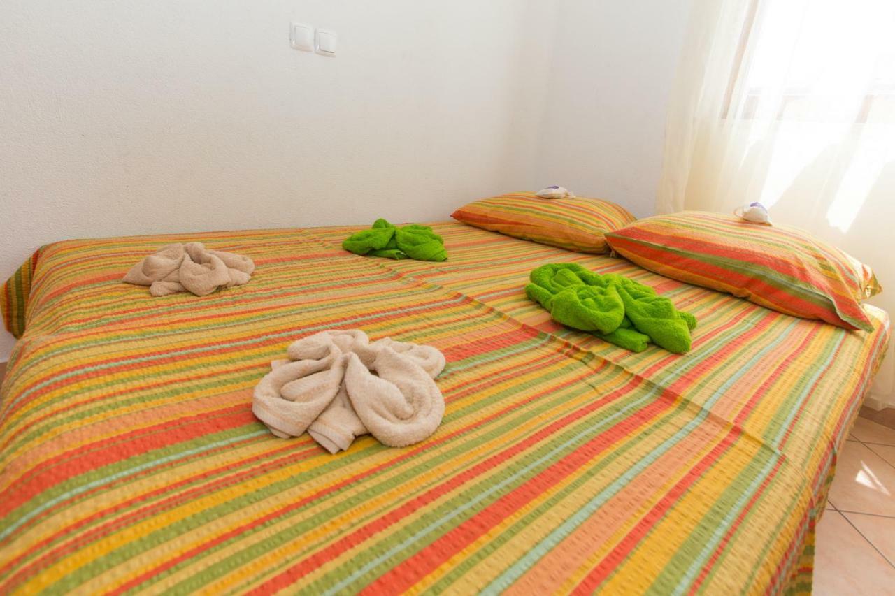 Apartments Mihic Makarska Exterior photo